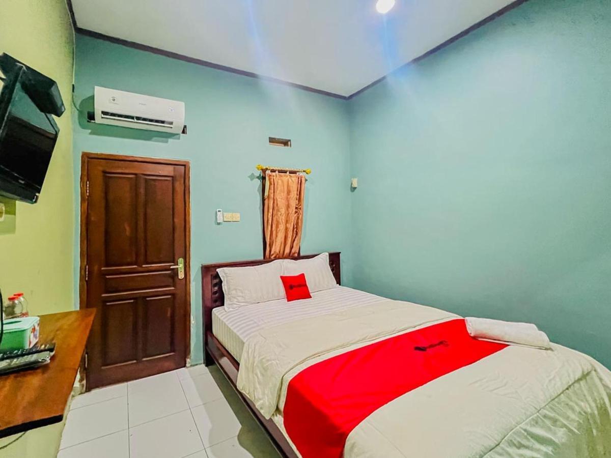 Reddoorz Near Sunrise Mall Mojokerto Bagian luar foto