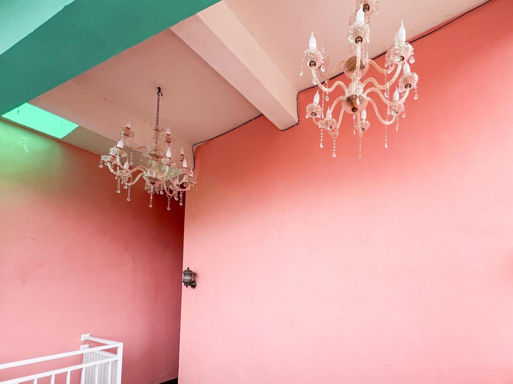 Reddoorz Near Sunrise Mall Mojokerto Bagian luar foto